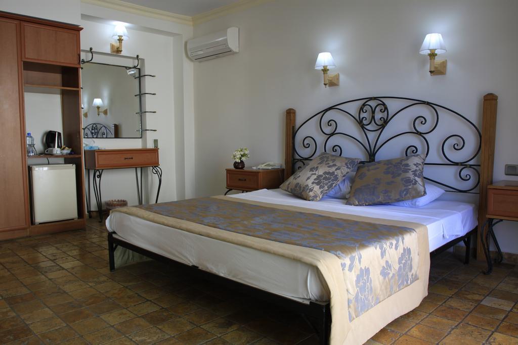 Asfiya Sea View Hotel Каш Екстериор снимка